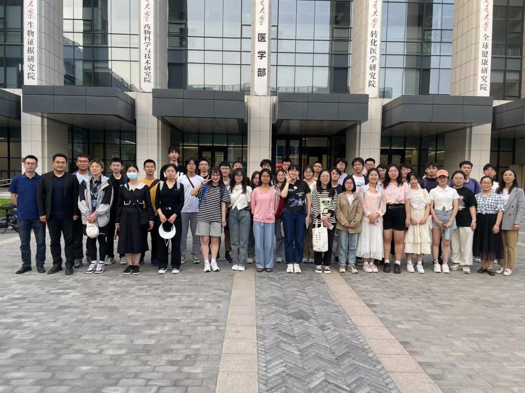 【双院协同】6165cc金沙总站检测中心、宗濂书院组织本科生赴创新港开展交流活动